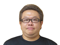 staff_photo03.png